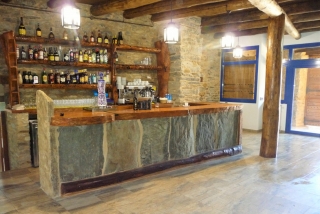 bar